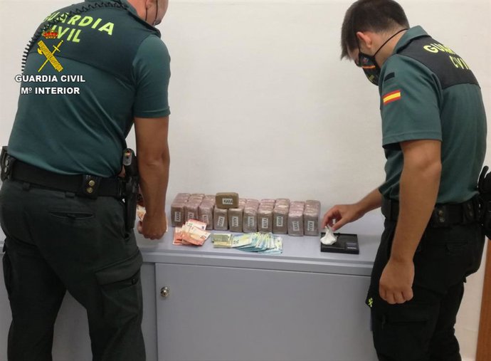 Nota De Prensa Y Fotografía Guardia Civil