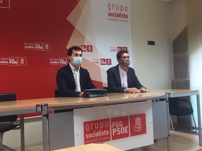Gonzalo Caballero y Pablo Arangüena, en rueda de prensa.