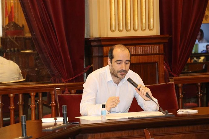 El portavoz del Grupo Parlamentario Unidas Podemos, Alejandro López