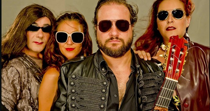 Componentes del grupo 'Flamenco tratado'