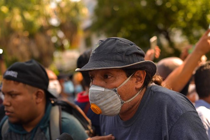 Imagen de archivo de una concentración en San Salvador, El Salvador.