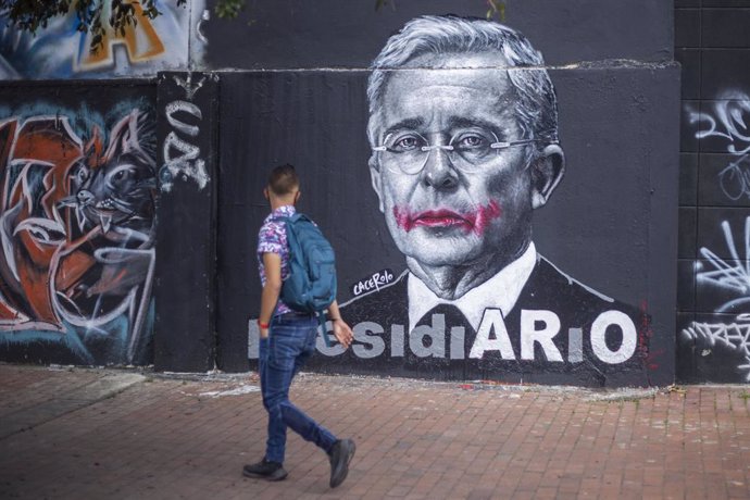 Colombia.- El Supremo de Colombia envía a la Fiscalía el caso Uribe por la supue