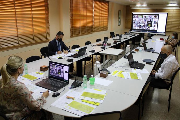 Nota+Foto+Sonido/ El Gobierno Regional Refuerza El Apoyo A Las Empresas Ante El Doble Desafío Del Brexit Y Del Cor Onavirus