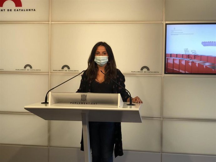 La diputada de la CUP en el Parlament Maria Sirvent en rueda de prensa este martes 1 de septiembre