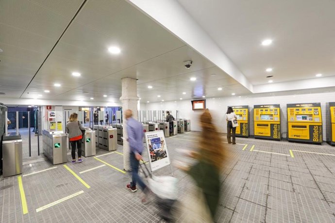 El vestíbulo de la estación Plaa Catalunya tras su renovación y ampliación, el 1 de septiembre de 2020.