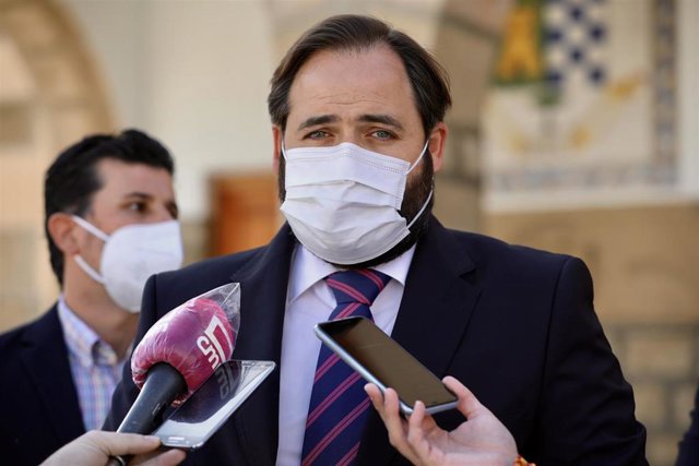 El presidente del PP de Castilla-La Mancha, Paco Núñez, en Torrico