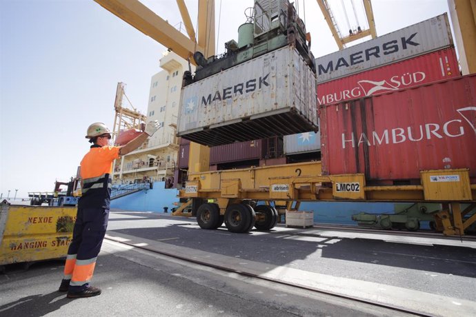 Dinamarca.- Maersk reestructura varias filiales, lo que afectará a 27.000 trabaj