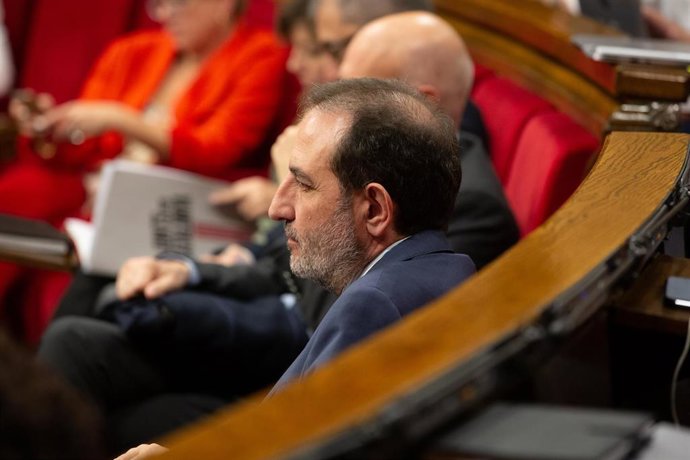 El diputado de Units per Avanar en el Parlament de Catalunya, Ramon Espadaler, durante la sesión plenaria