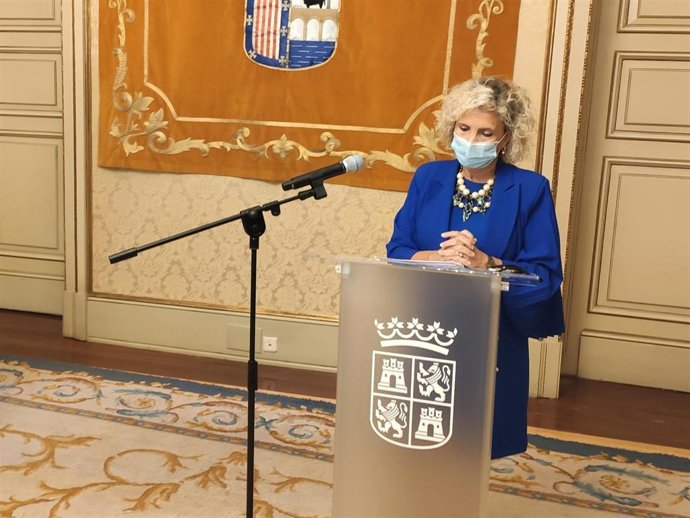 La Consejera De Sanidad Atiende A Los Medios De Comunicación En Salamanca.