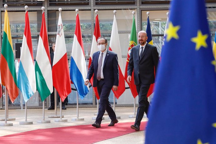 Balcanes.- La UE confirma la cita entre Serbia y Kosovo el próximo lunes centrad