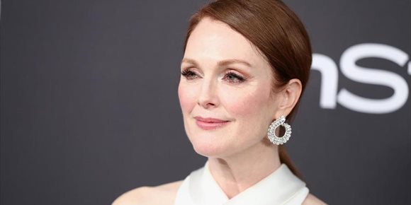 2. Julianne Moore se une a Amy Adams en la adaptación del musical Dear Evan Hansen