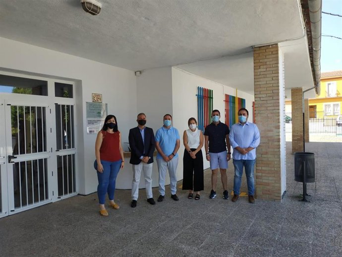 Visita a centros educativos de Sabiote