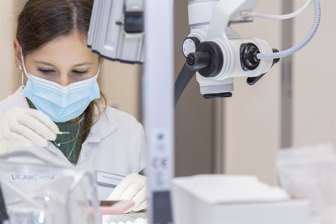 Coronavirus.- La UCAM abre una convocatoria interna para financiar investigaciones sobre la COVID-19