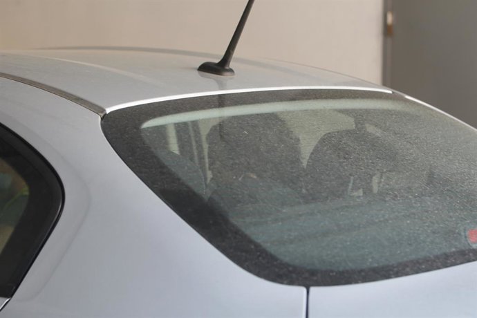 El presidente de la Autoritat Porturia de Baleares (APB), Joan Gual de Torrella, llega en coche, trasladado desde la Comandancia de la Guardia Civil, a la sede de la APB en Palma.