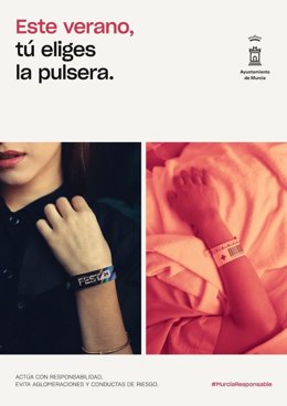 El Ayuntamiento de Murcia retira una de las imágenes de la campaña 'Este verano tú eliges la pulsera'