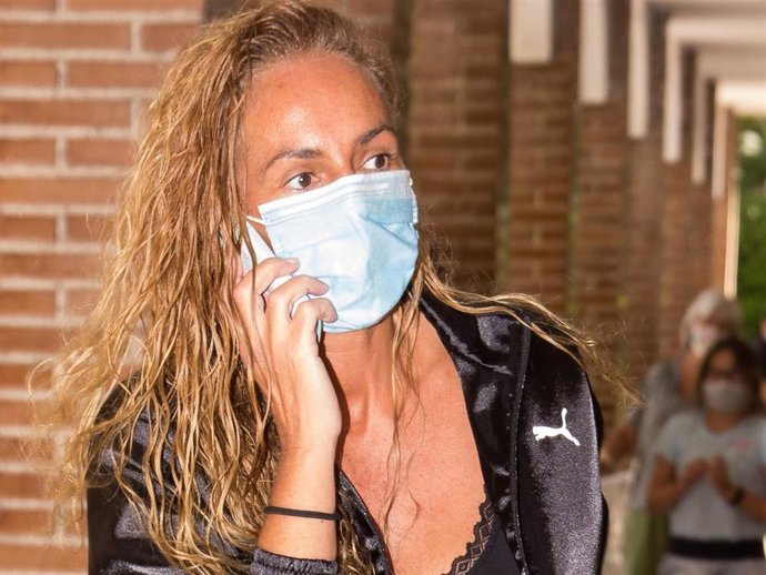 Rocío Carrasco, en una de sus últimas salidas, con la mascarilla reglamentaria