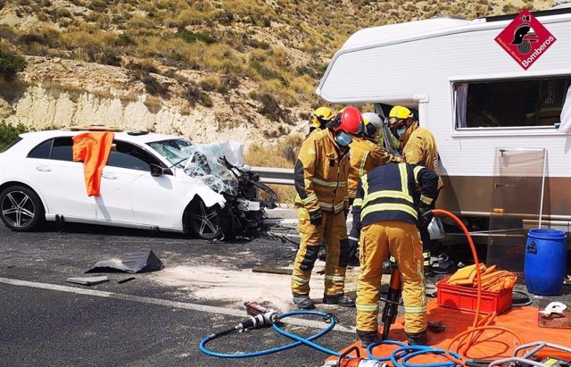 Accidente en El Campello entre una autocaravana y un coche