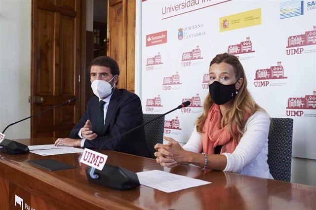 El subsecretario de Estado de Universidades, Luis Cerdán, y la directora del SEPIE, Coral Martínez