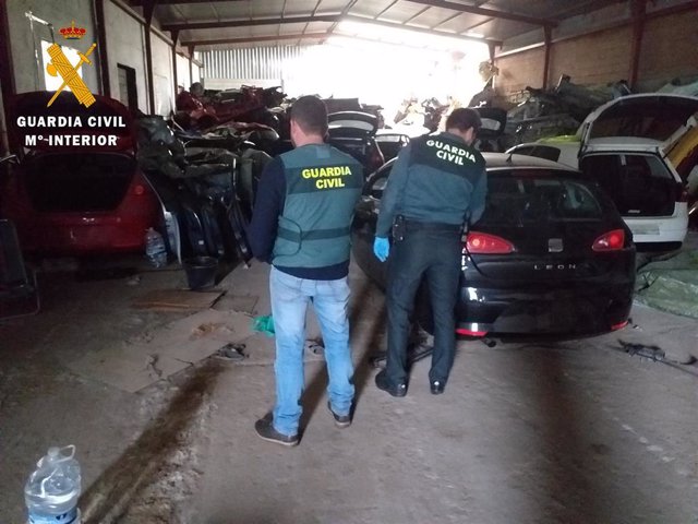 Vehículos encontrados en El Tiemblo (Ávila) en la operación Lionte.