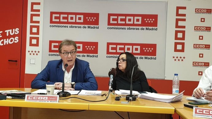 El secretario general de CCOO Madrid, Jaime Cedrún, y la responsable de Educación, Isabel Galvín