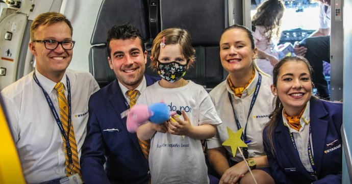 Ryanair y Fundación Pequeño Deseo hacen realidad el deseo de un niño de 10 años durante el confinamiento