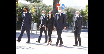 Los Reyes Felipe y Letizia acuden a dar su último adiós a Jaime Carvajal Hoyos