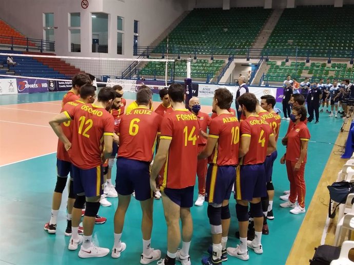 España cae ante Chipre y se aleja del Europeo de voleibol