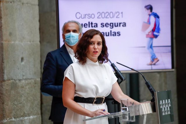 La presidenta de la Comunidad de Madrid, Isabel Díaz Ayuso, durante la presentación de la estrategia del Gobierno regional para la vuelta a las aulas. 