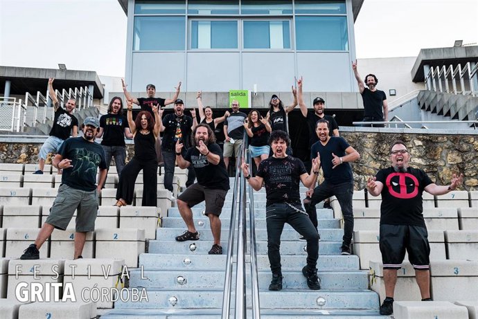 Promotores del Festival Grita en el Teatro de la Axerquía de Córdoba.