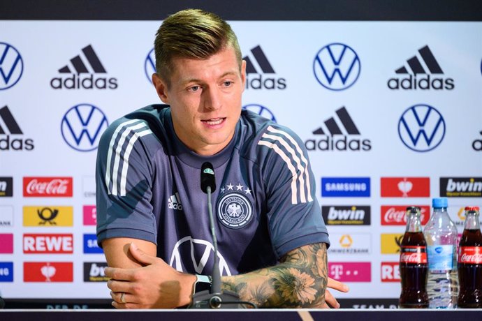 Fútbol.- Kroos duda del regreso de Thomas Müller a la selección alemana