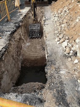 Obras de la sustitución parcial de la red de saneamiento de Ciutadella Sur.