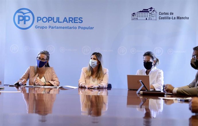 Reunión del Grupo Parlamentario Popular en las Cortes de Castilla-La Mancha.