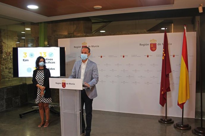 Nota+Foto+Sonido/ La Agencia Tributaria De La Región Apu Esta Por La Digitalización En Su Nuevo Plan Estratégic O Para Aumentar Un 20 Por Ciento La Productividad