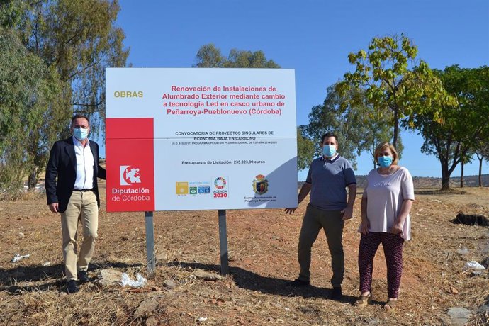 El delegado de Medio Natural y Carreteras de la Diputación de Córdoba, Francisco Palomares, en su visita a Peñarroya-Pueblonuevo
