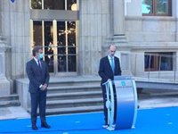 Feijóo confiesa que el propio Almuiña le pidió el relevo