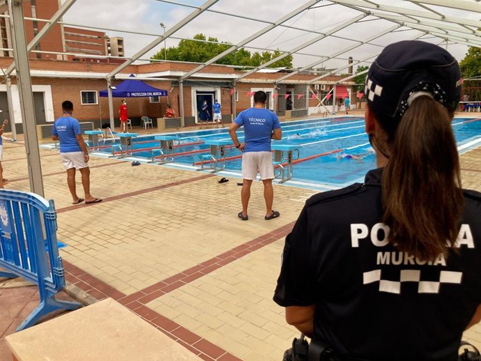 Los 164 aspirantes a conseguir una de las plazas de agente de Policía Local en Murcia reanudan este lunes las pruebas