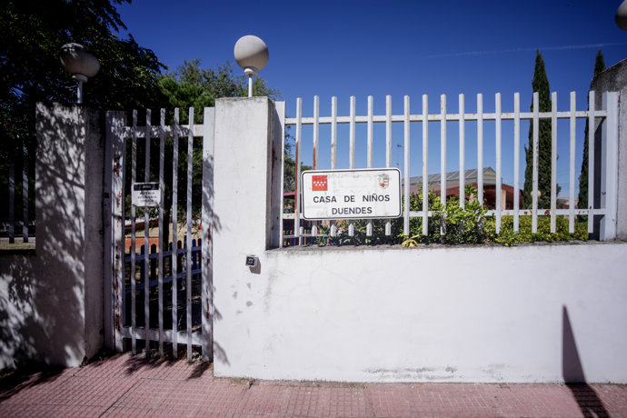 Fachada de la escuela infantil La Casa de Niños de Parque Coimbra, en Móstoles