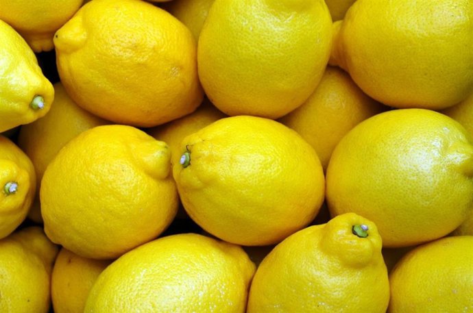 Limones en una imagen de archivo