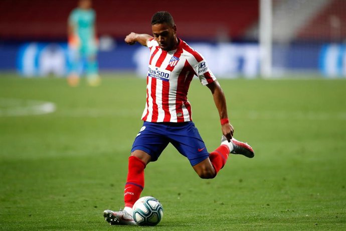 Renan Lodi durante un partido del Atlético de Madrid de LaLiga Santander 2019-2020