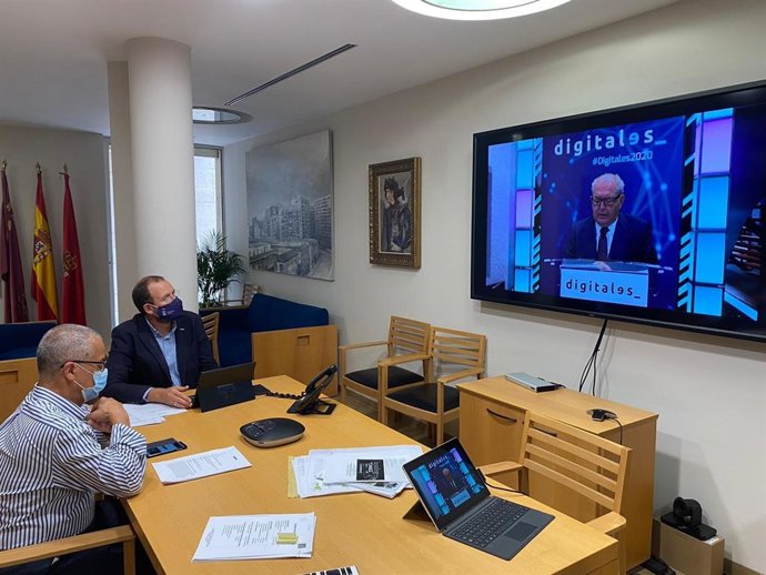 El teniente de alcalde del Ayuntamiento de Murcia, José Guillén, participa en el Congreso DigitalES Summit 2020