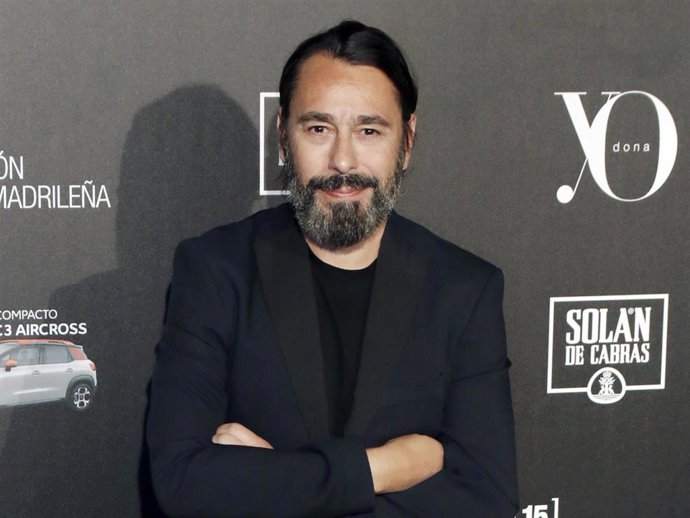 Juanjo Oliva, uno de nuestros diseñadores más importantes, a punto de presentar su nueva colección