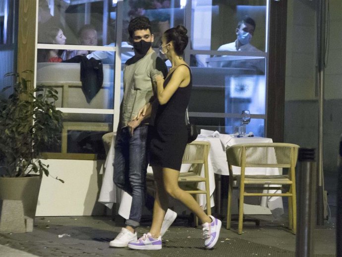 Jaime Lorente y María Pedraza, una de las parejas más atractivas y consolidadas de nuestro panorama interpretativo