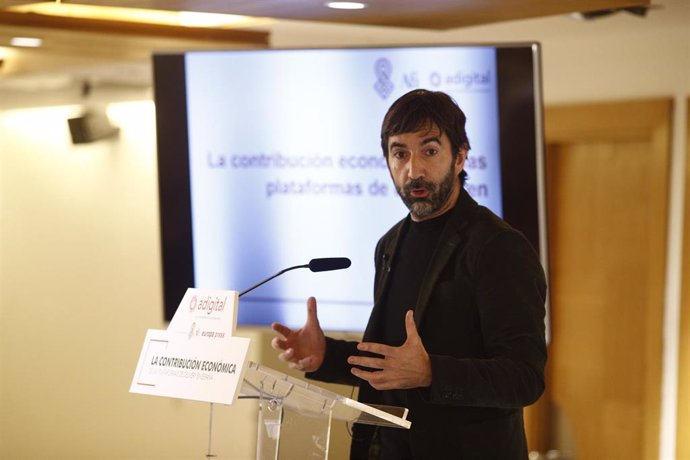 El director general de Adigital, José Luis Zimmerman, interviene en el encuentro informativo 'La contribución económica de las plataformas de 'delivery' en España' en el Hotel Hesperia de Madrid. 