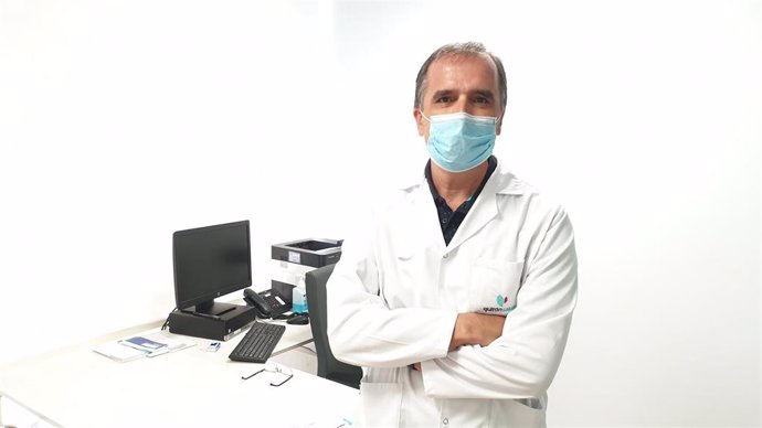Doctor José Daniel Alcázar, jefe del Servicio de Neumología del Hospital Quirónsalud Málaga