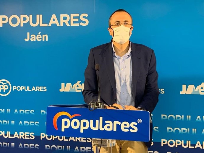 El portavoz del PP en el Ayuntamiento de Jaén, Manuel Bonilla.