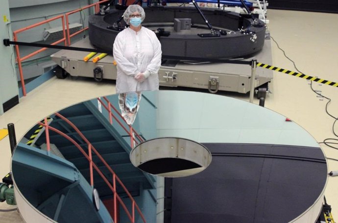 La NASA completa el espejo primario de su futuro telescopio panorámico