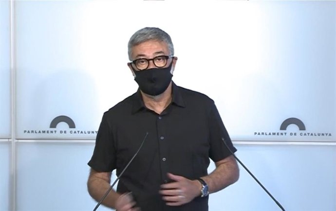 El diputado de la CUP Carles Riera en rueda de prensa