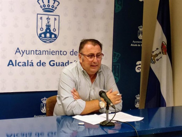 El delegado de Cultura del Ayuntamiento de Alcalá de Guadaíra, Enrique Pavón.