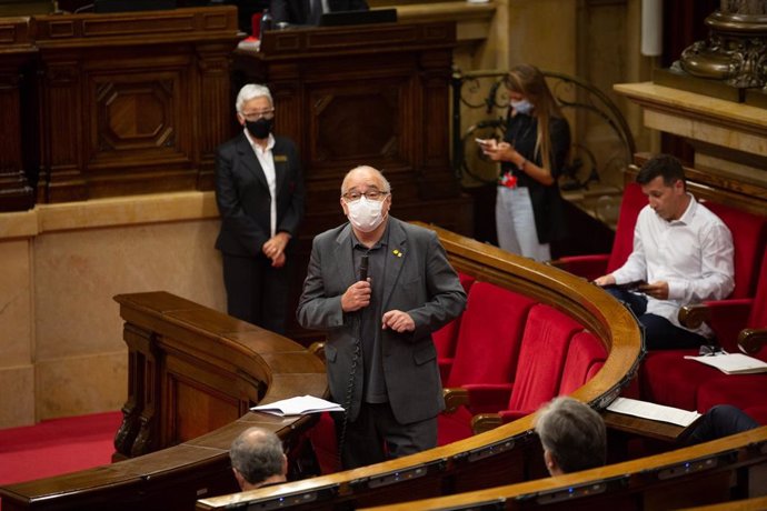 El conseller d'Educació de la Generalitat, Josep Bargalló, en el ple del Parlament del 9 de setembre del 2020