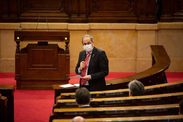 El president de la Generalitat, Quim Torra, en el ple del Parlament